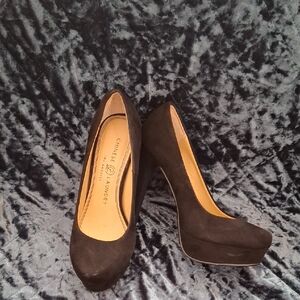 Chinese Laundry Black Suede Heels